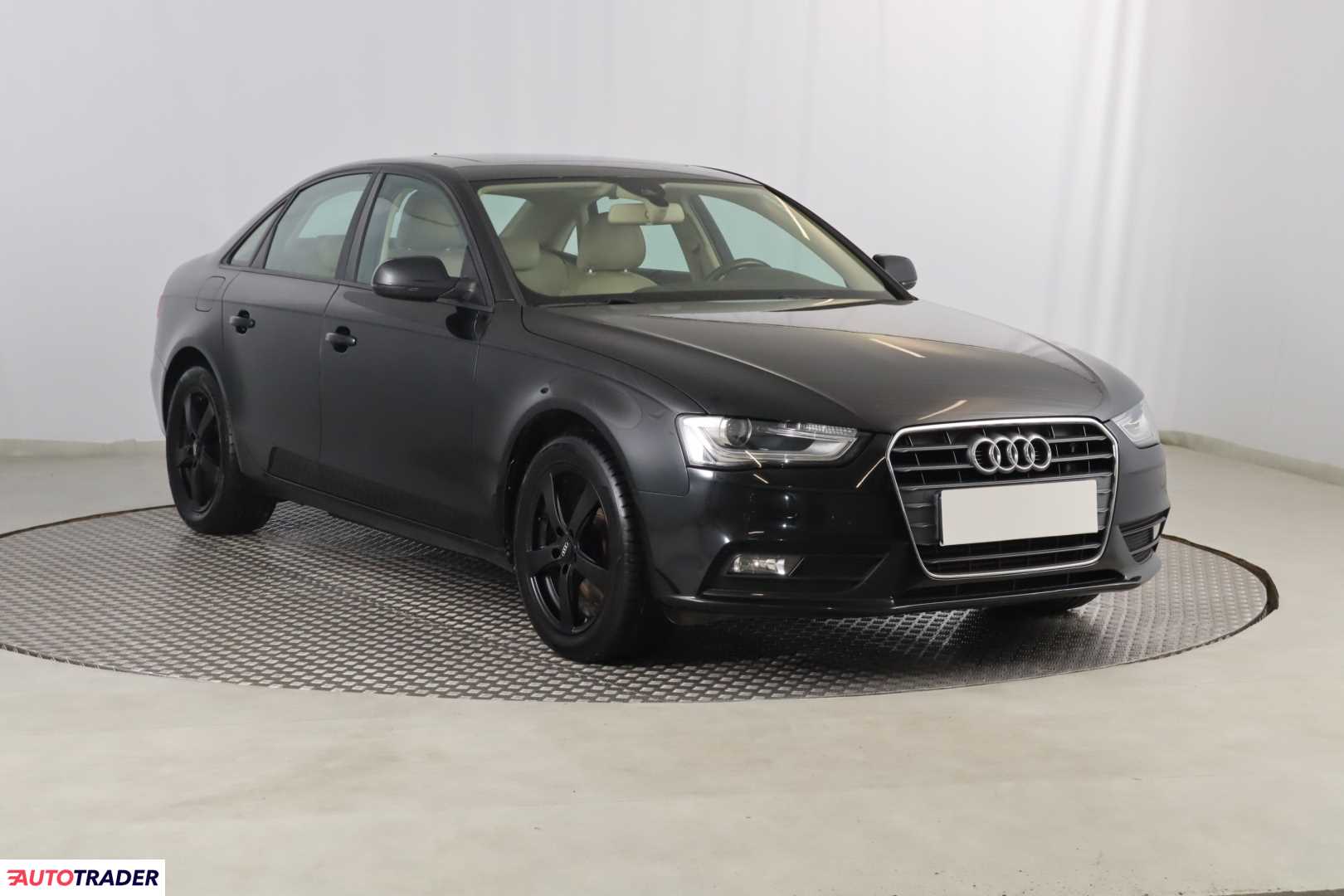 Audi A4 2013 1.8 167 KM Audi A4 2013 1.8 167 KM
