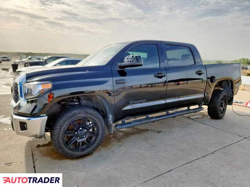 Toyota Tundra 2021 5
