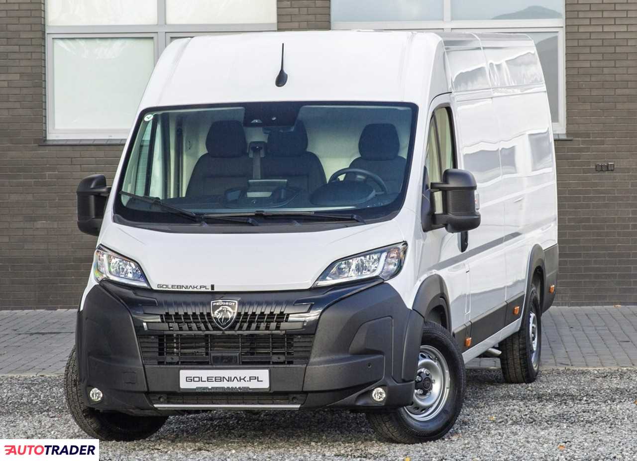 Peugeot Boxer 2025 2.2