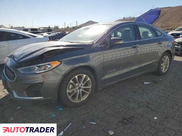 Ford Fusion 2.0 hybrydowy 2019r. (COLTON)