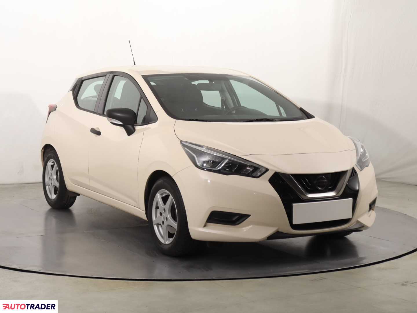 Nissan Micra 2017 0.9 88 KM