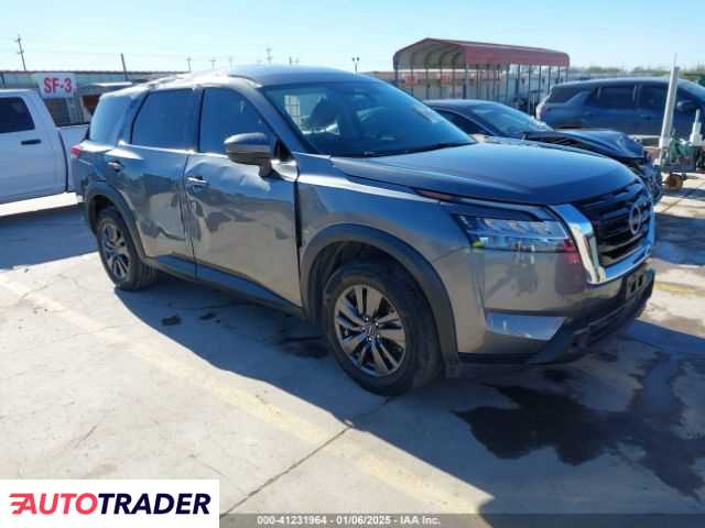 Nissan Pathfinder 3.0 benzyna 2022r. (SAN ANTONIO)