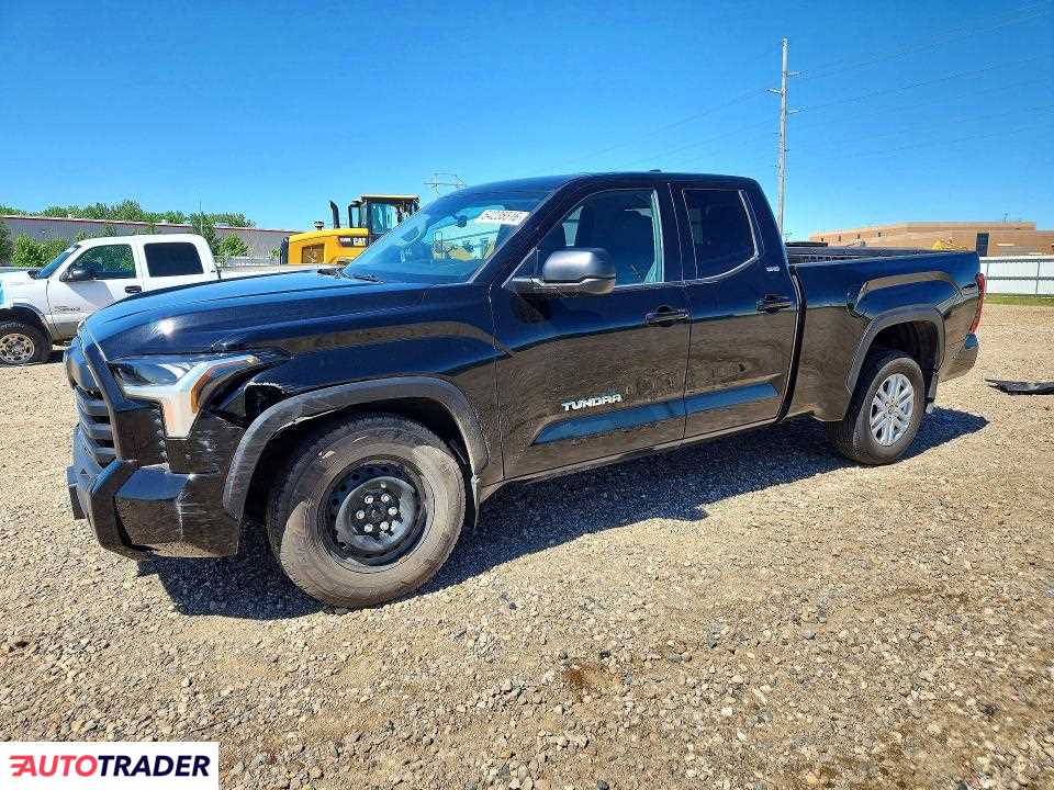 Toyota Tundra 2023 3