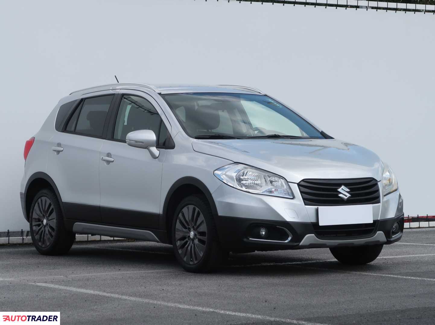 Suzuki SX4 S-Cross 2013 1.6 118 KM Suzuki SX4 S-Cross 2013 1.6 118 KM