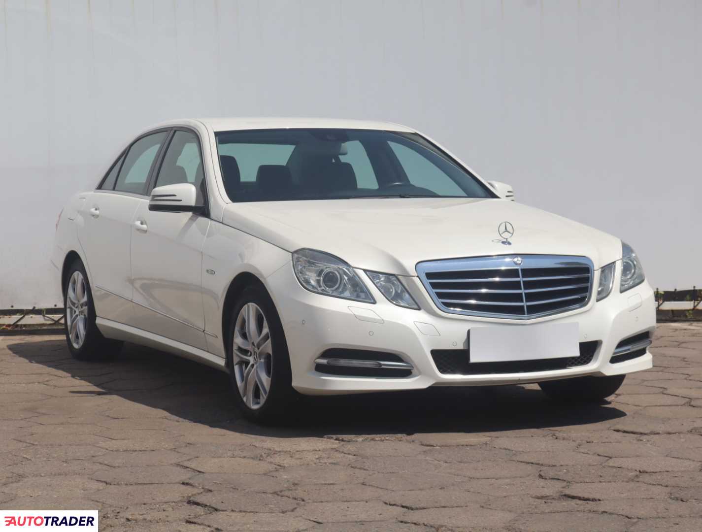 Mercedes E-klasa 2011 2.1 167 KM