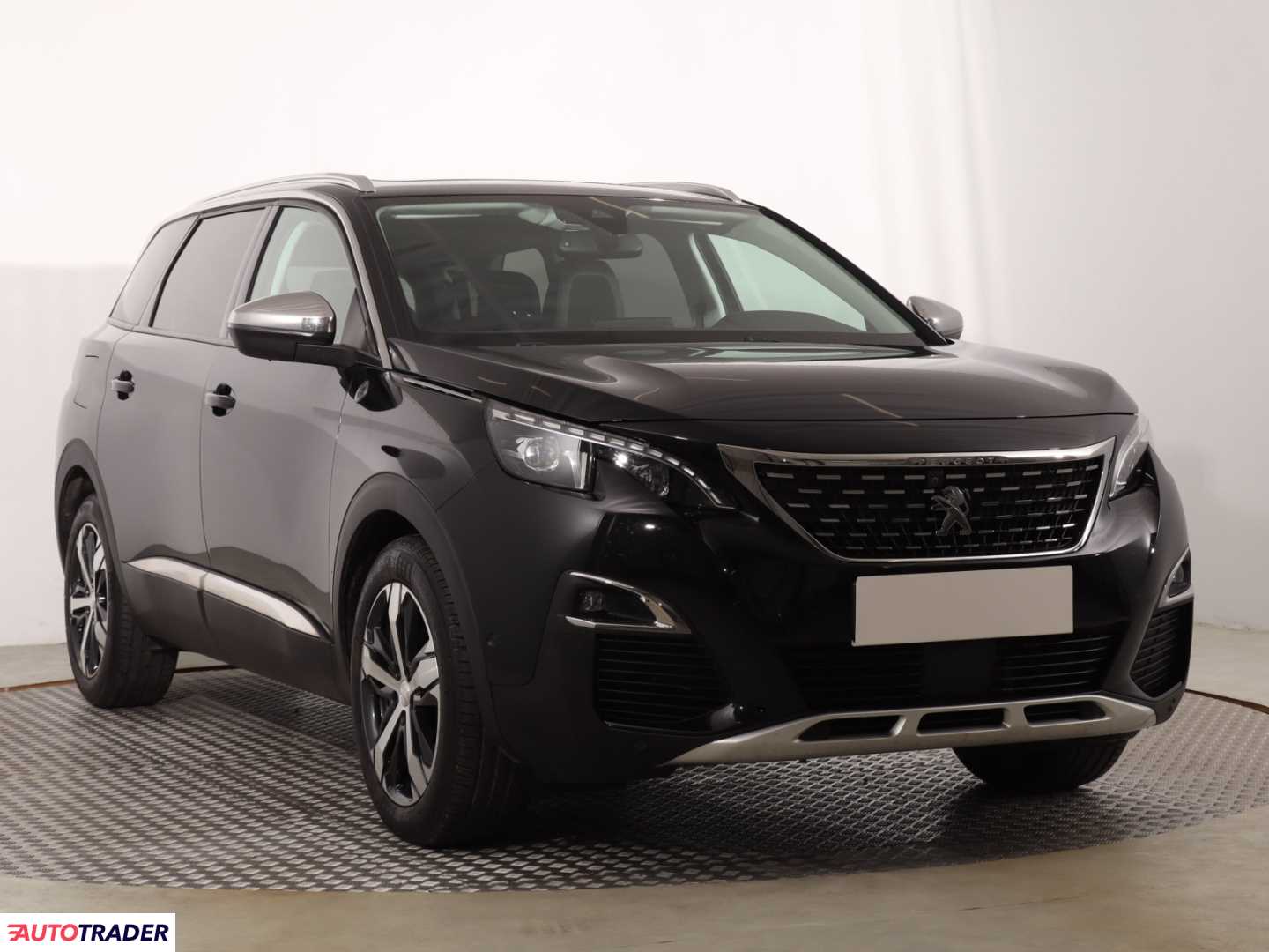 Peugeot 5008 2019 1.5 128 KM