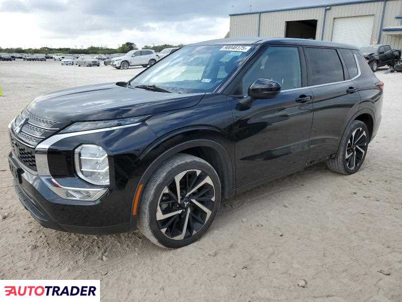 Mitsubishi Outlander 2022 2