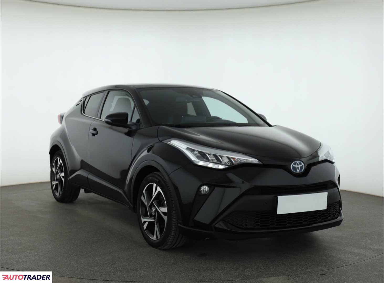 Toyota C-HR 2022 2.0 181 KM