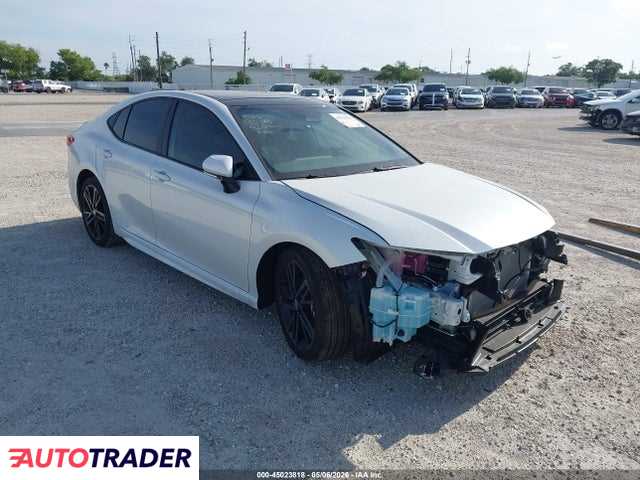 Toyota Camry 2025 2