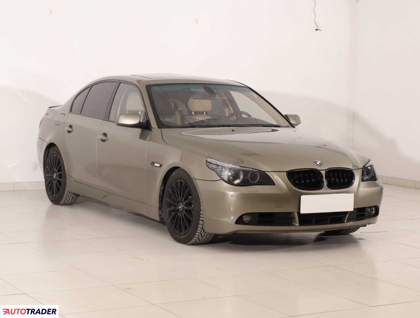 BMW 525 2005 2.5 214 KM