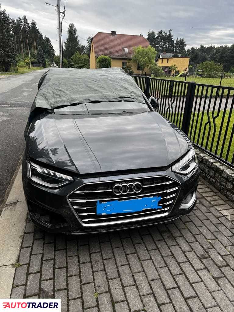 Audi A4 2020 2.0 190 KM