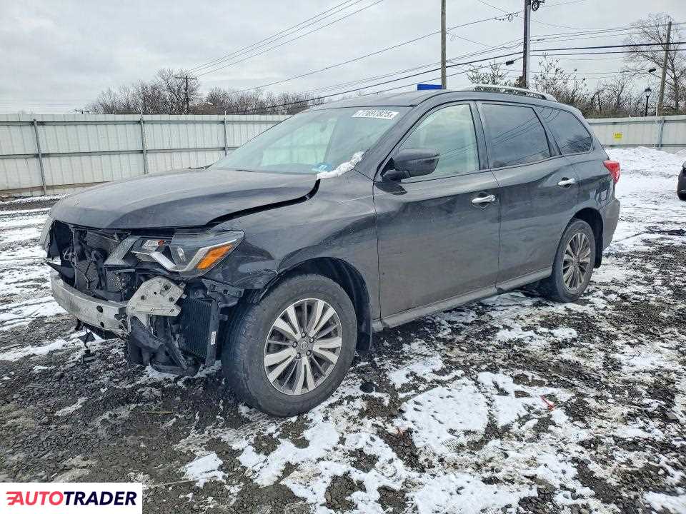 Nissan Pathfinder 2020 3