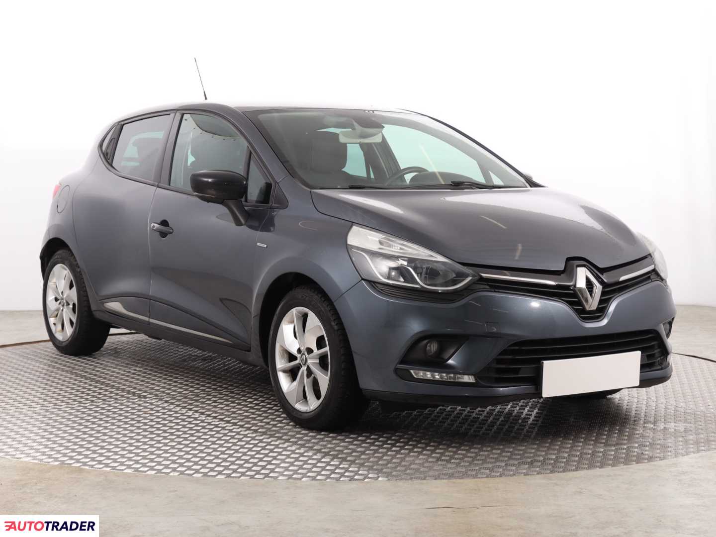 Renault Clio 2017 1.2 116 KM