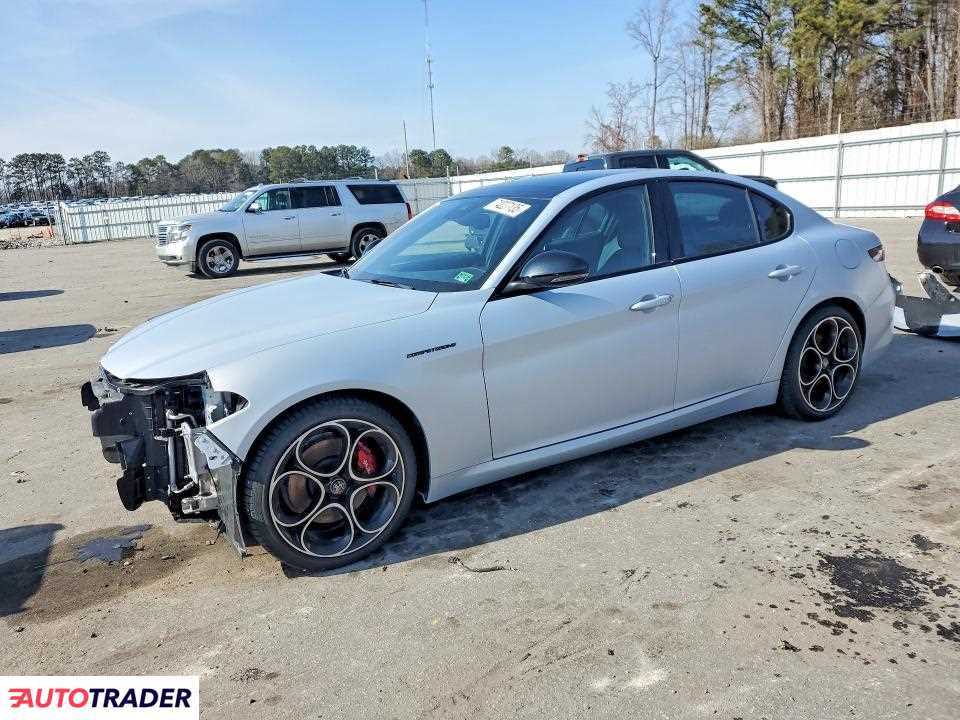 Alfa Romeo Giulia 2024 2