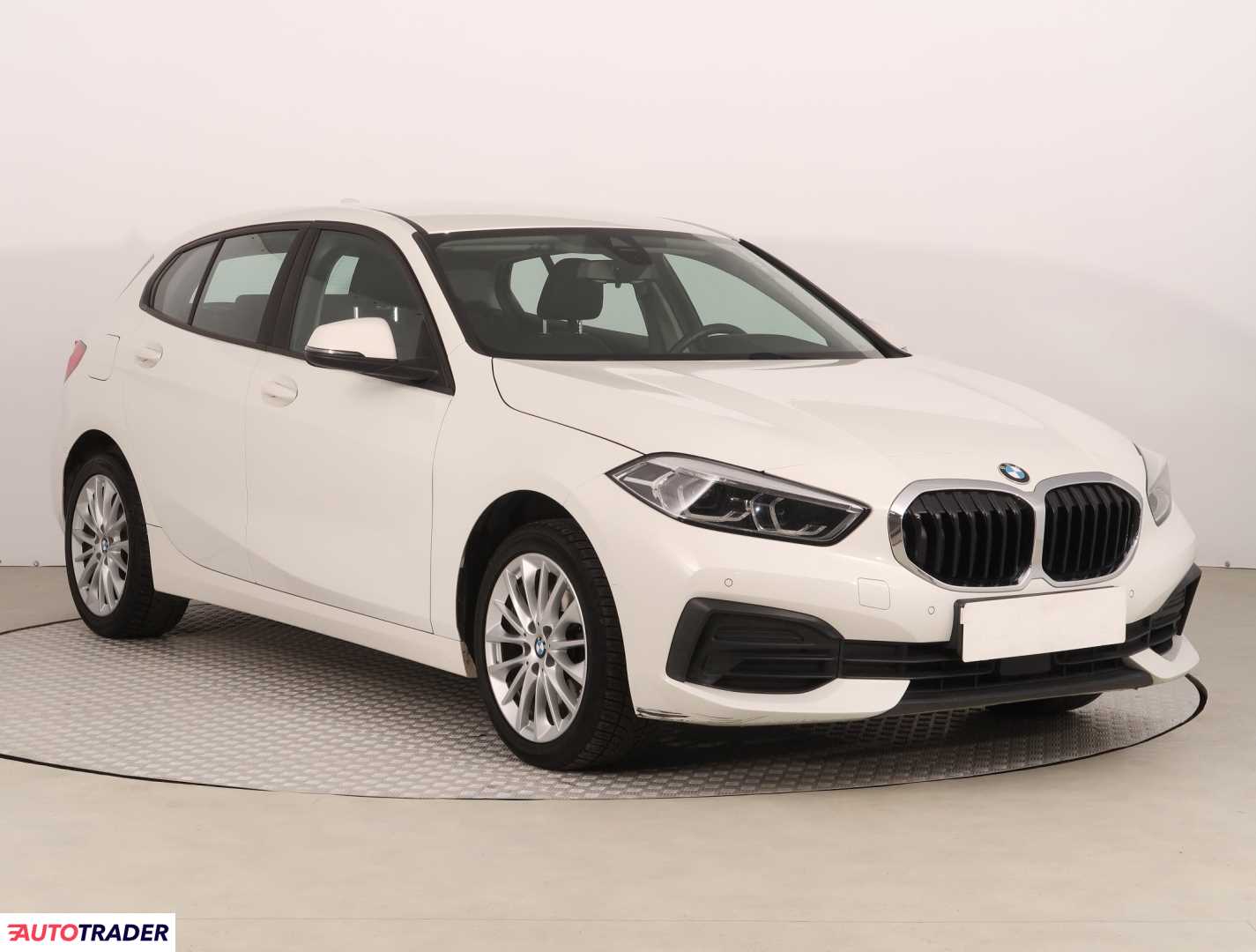 BMW 118 2019 1.5 138 KM