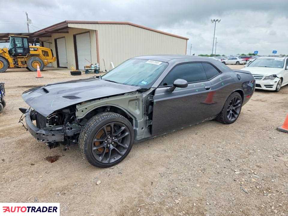 Dodge Challenger 2021 6