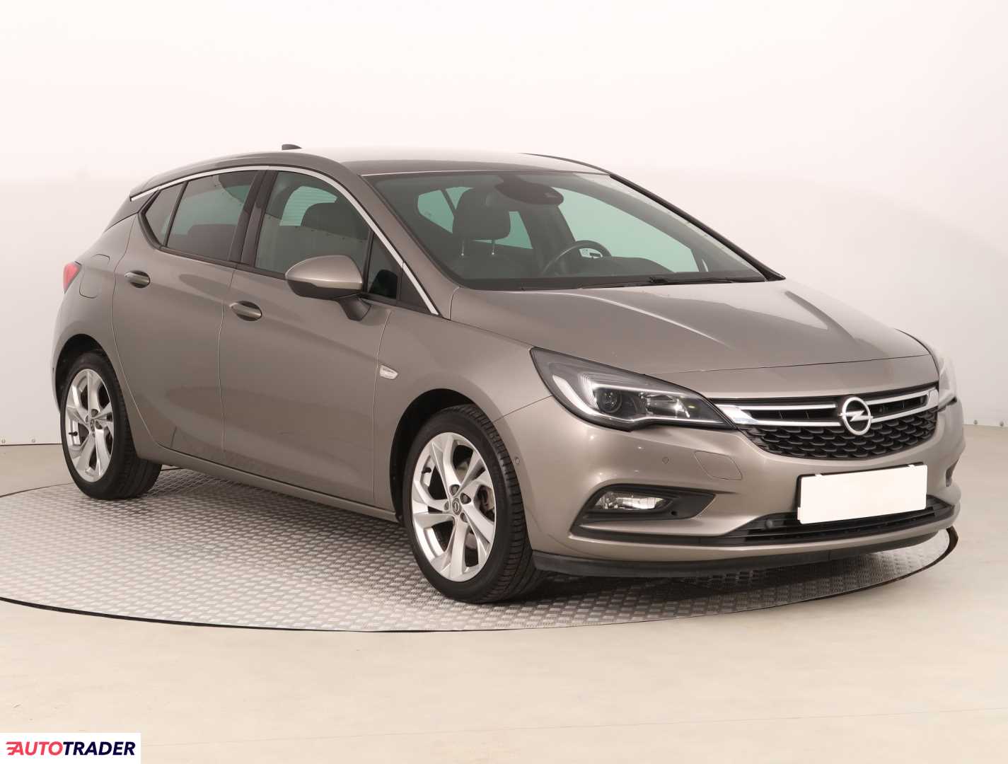 Opel Astra 2016 1.6 197 KM