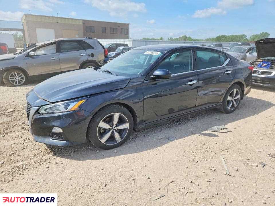 Nissan Altima 2021 2