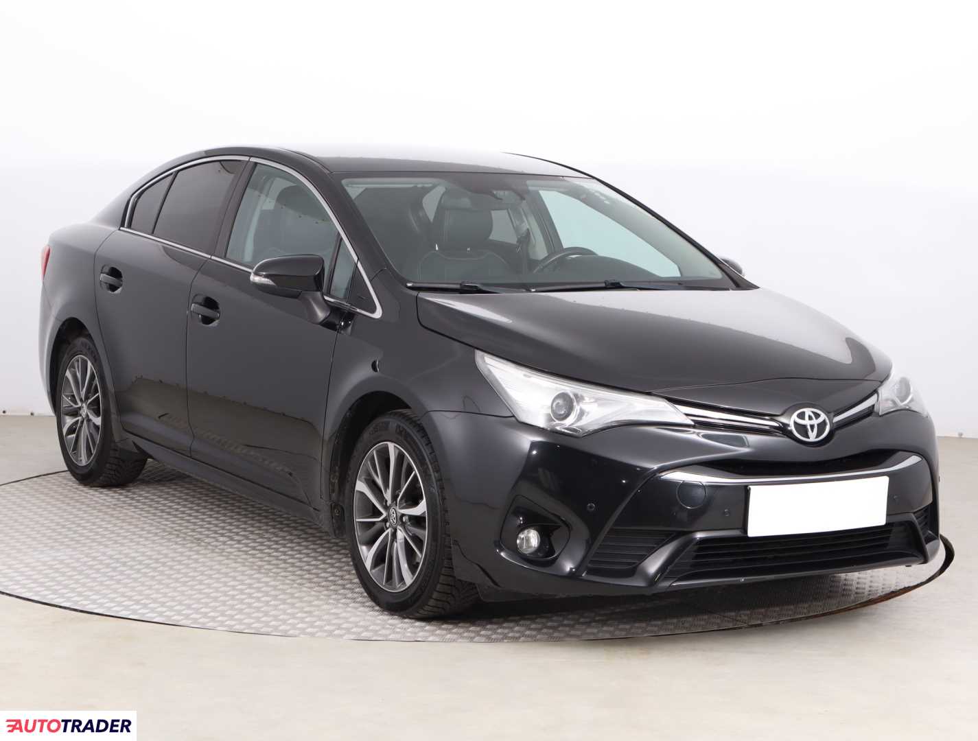 Toyota Avensis 2015 2.0 140 KM Toyota Avensis 2015 2.0 140 KM