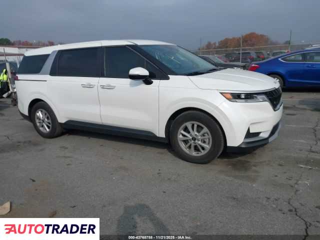 Kia Carnival 2024 3