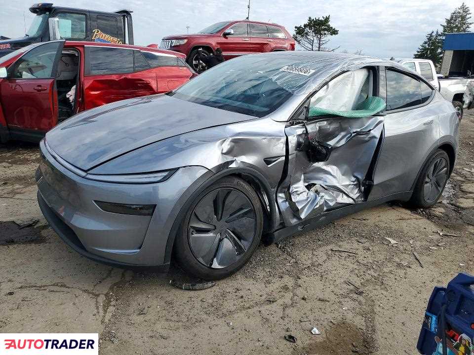 Tesla Model Y 2026