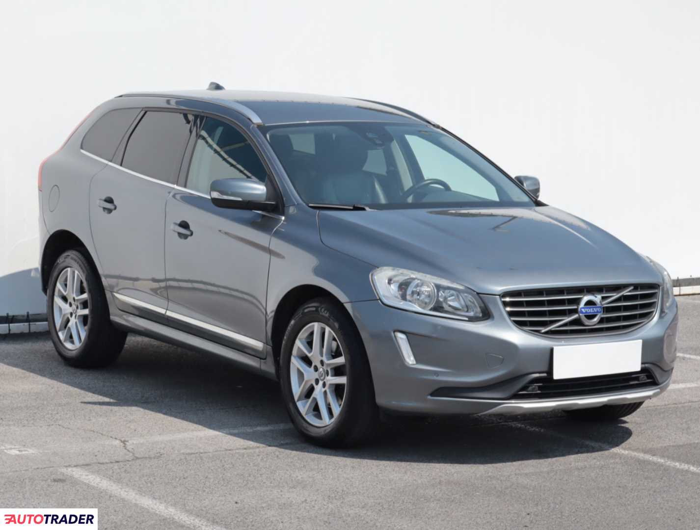 Volvo XC60 2016 2.0 147 KM