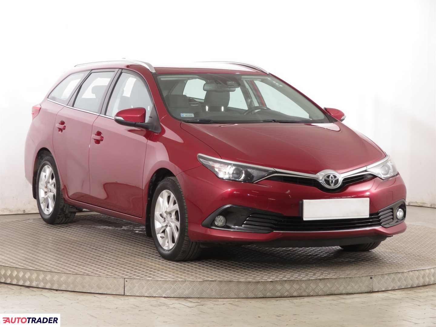 Toyota Auris 2017 1.6 130 KM Toyota Auris 2017 1.6 130 KM