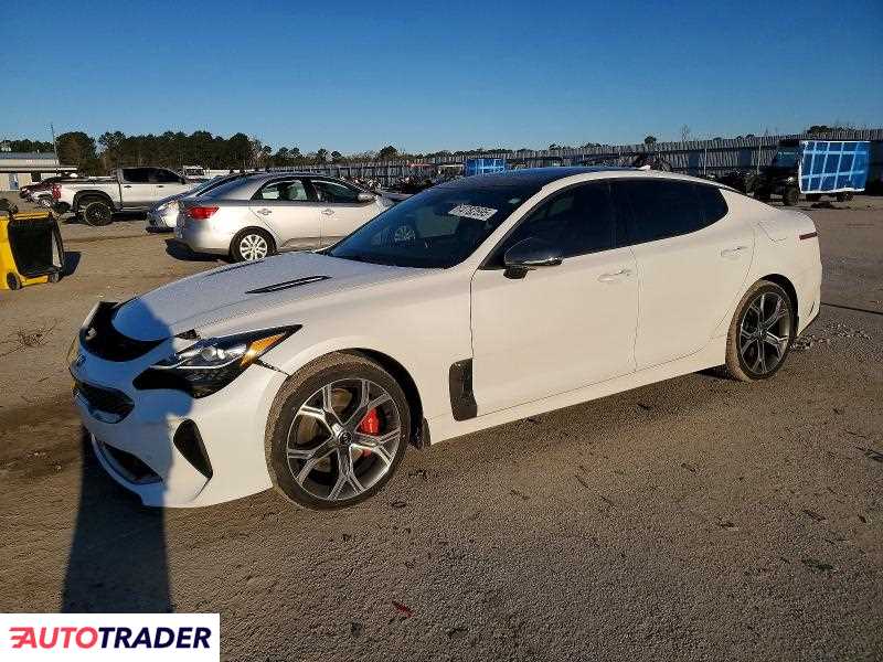 Kia Stinger 2021 3