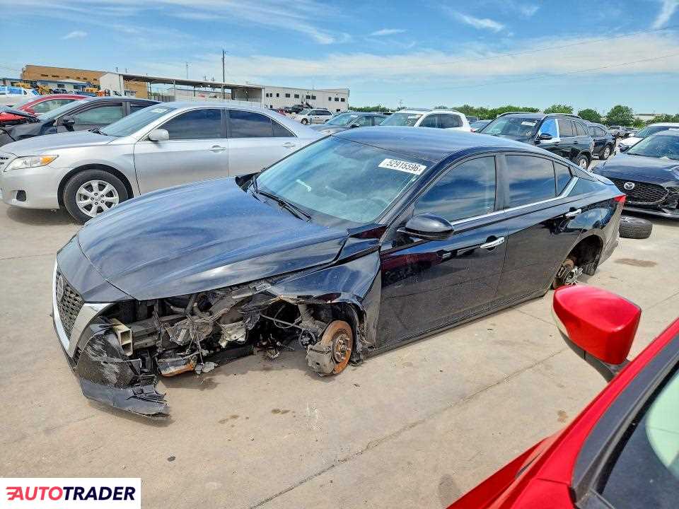 Nissan Altima 2020 2