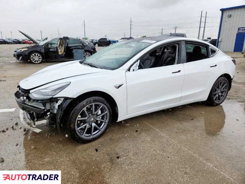Tesla Model 3 2020 Tesla Model 3 2020