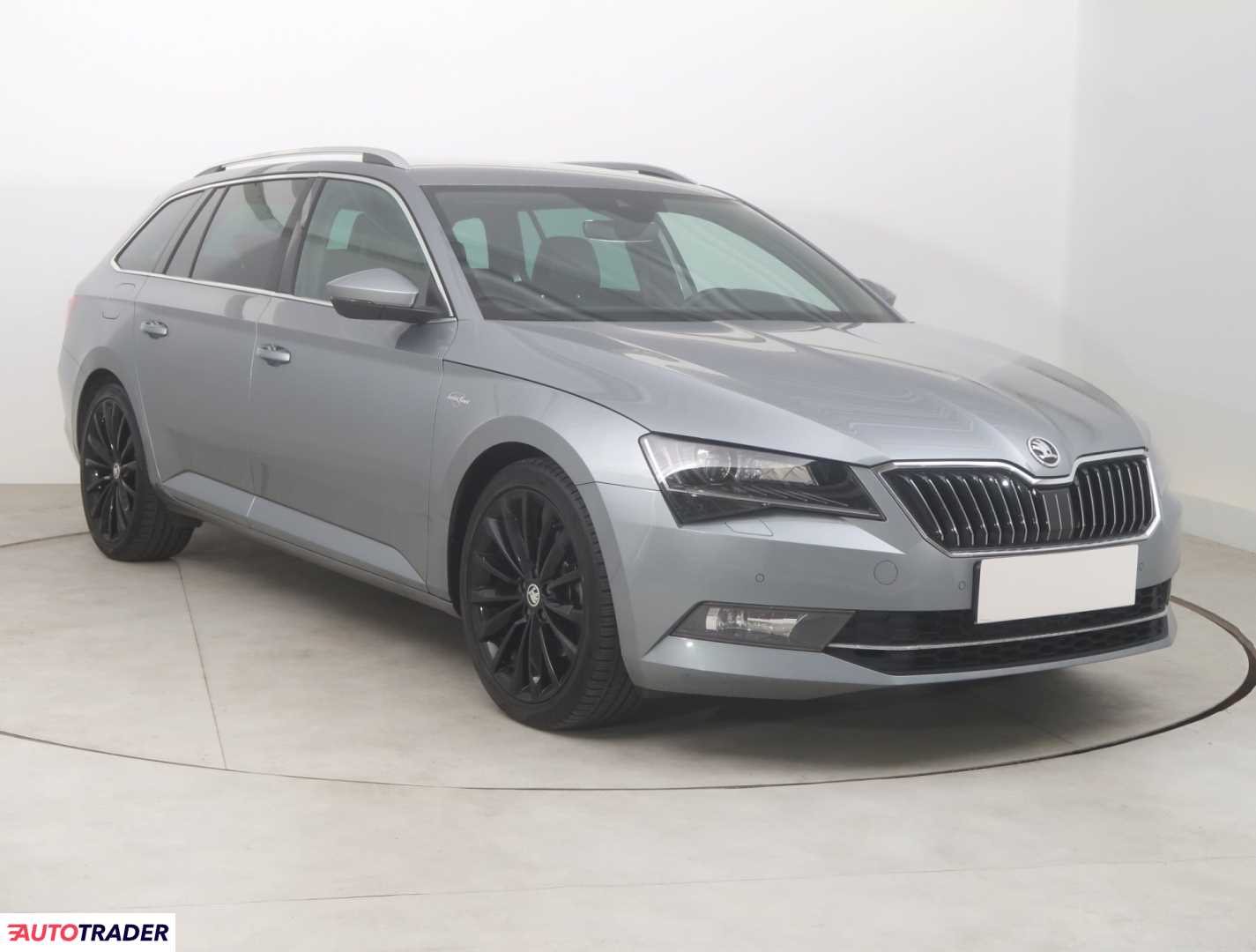 Skoda Superb 2017 2.0 217 KM
