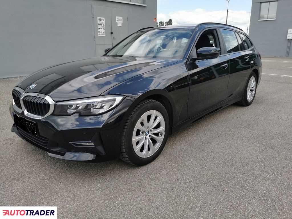 BMW 318 2021 2 156 KM BMW 318 2021 2 156 KM