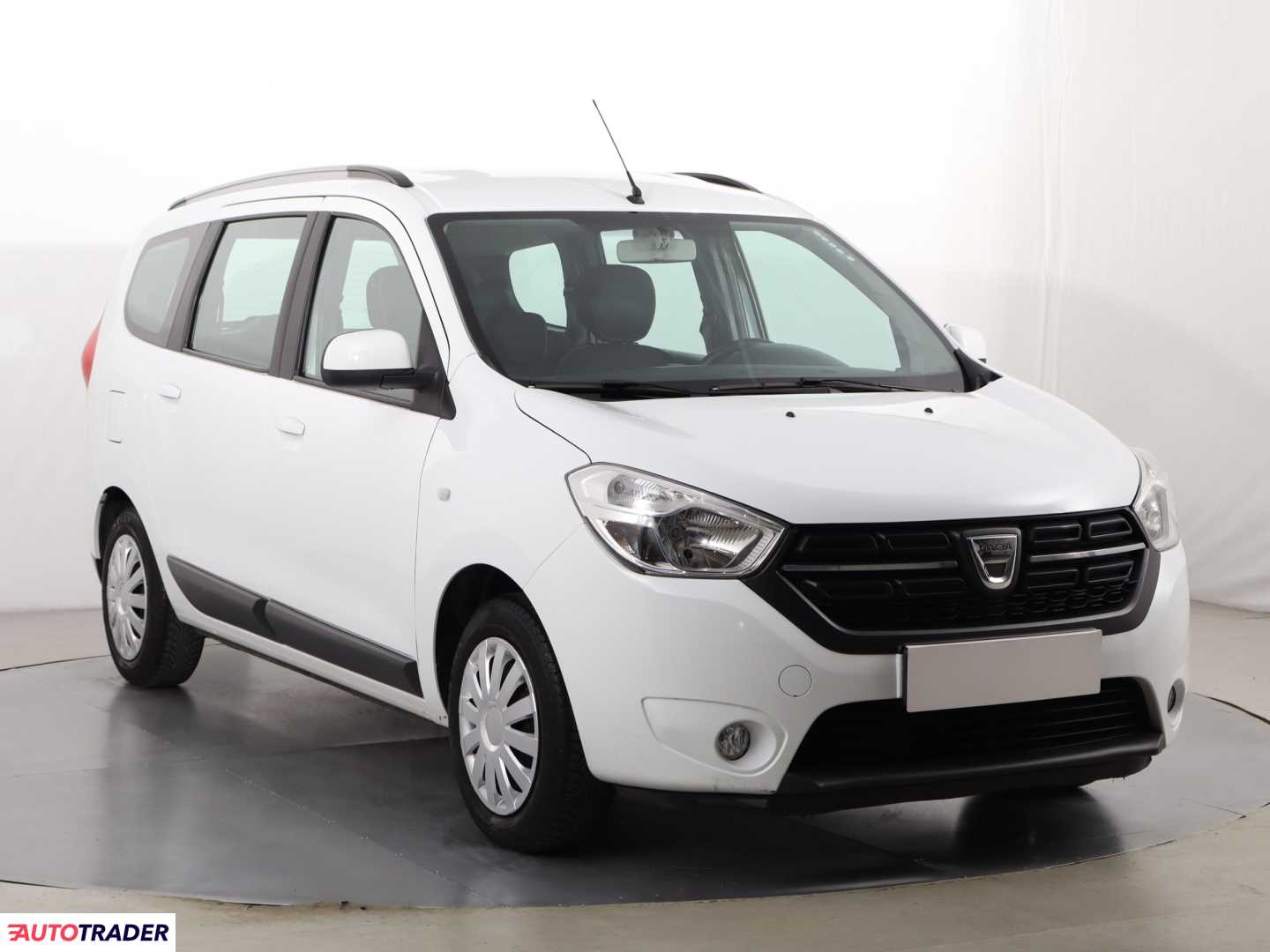 Dacia Lodgy 2017 1.6 100 KM