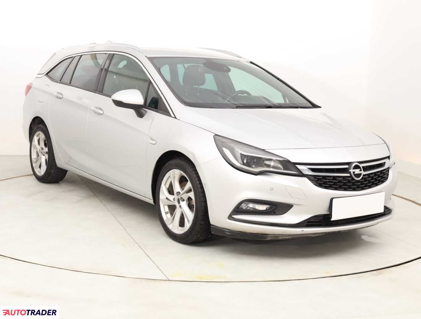 Opel Astra 2017 1.4 147 KM