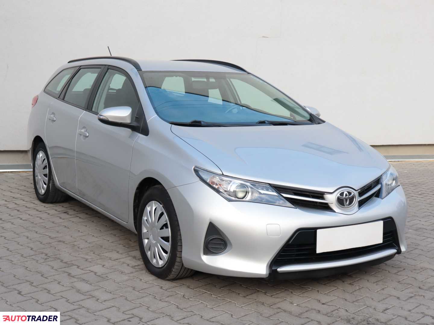 Toyota Auris 1.3 97 KM 2014r. (Piaseczno)