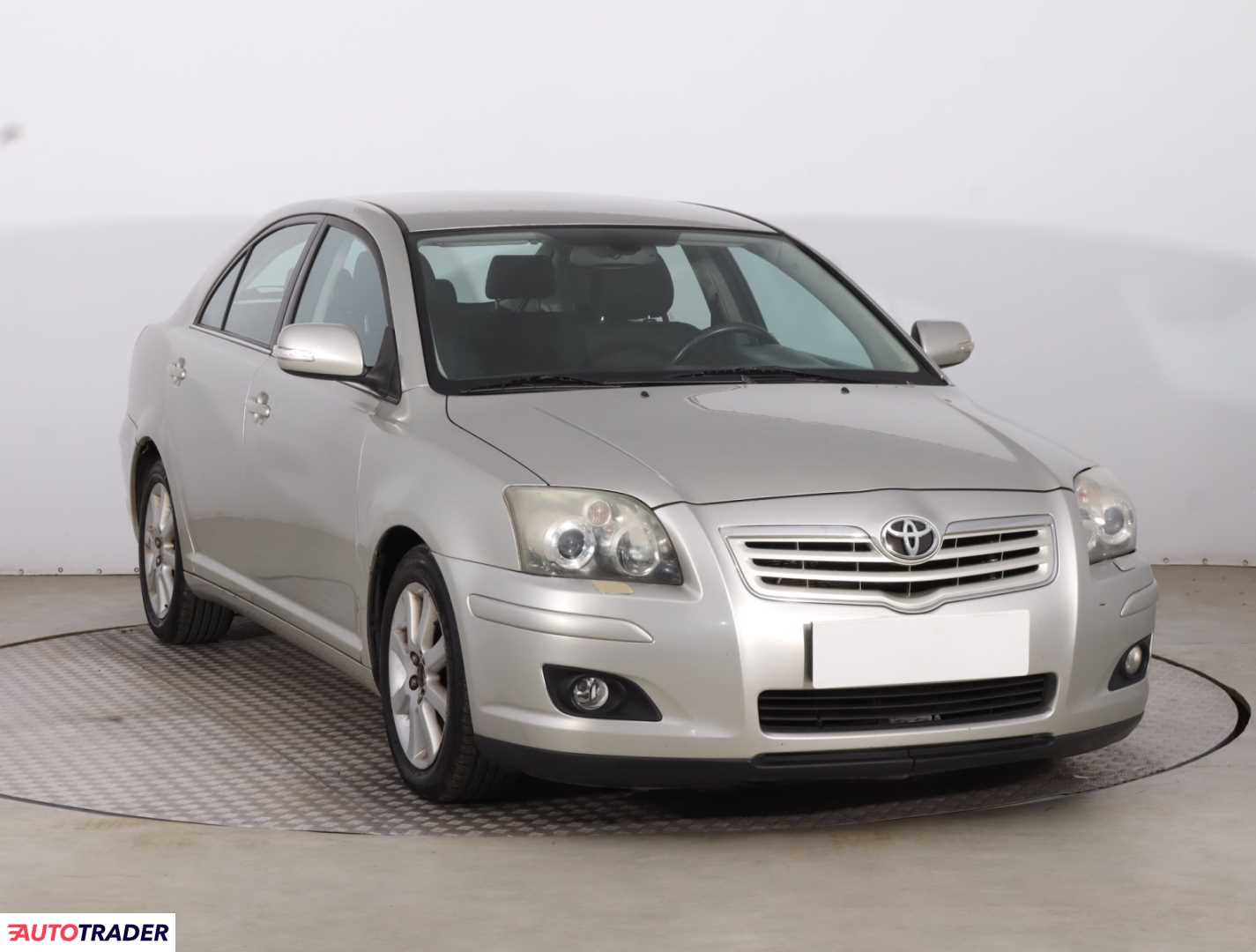 Toyota Avensis 2006 2.0 144 KM