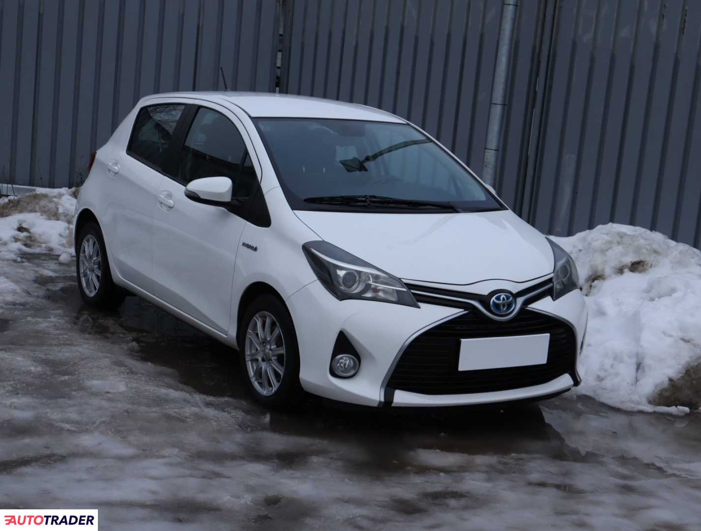 Toyota Yaris 2014 1.5 99 KM
