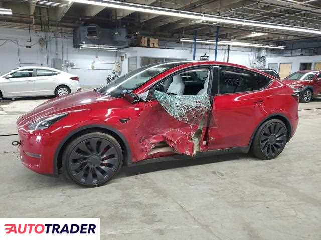 Tesla Model Y 2023 Tesla Model Y 2023