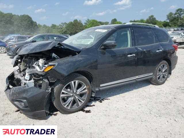 Nissan Pathfinder 2020 3