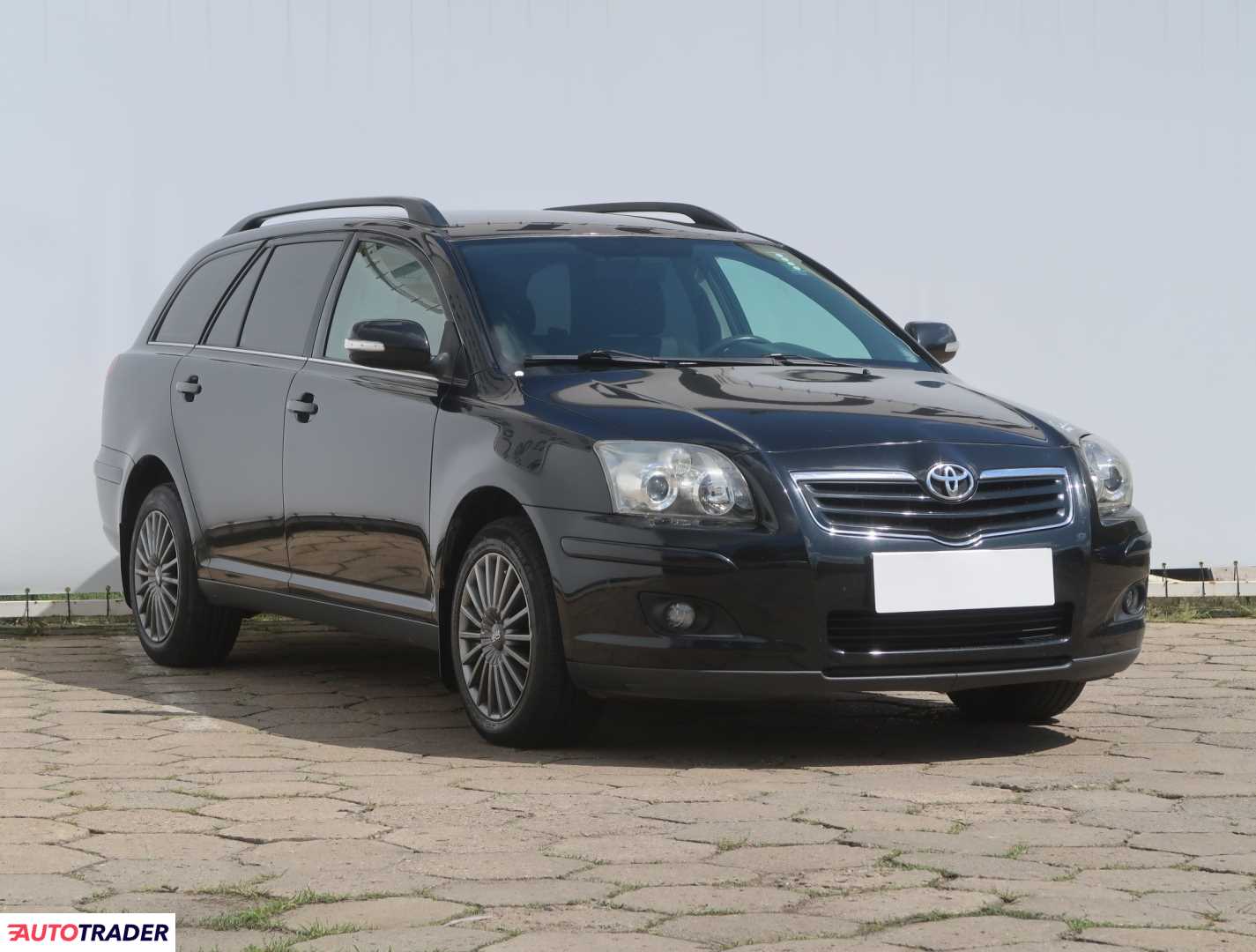 Toyota Avensis 2008 2.0 124 KM