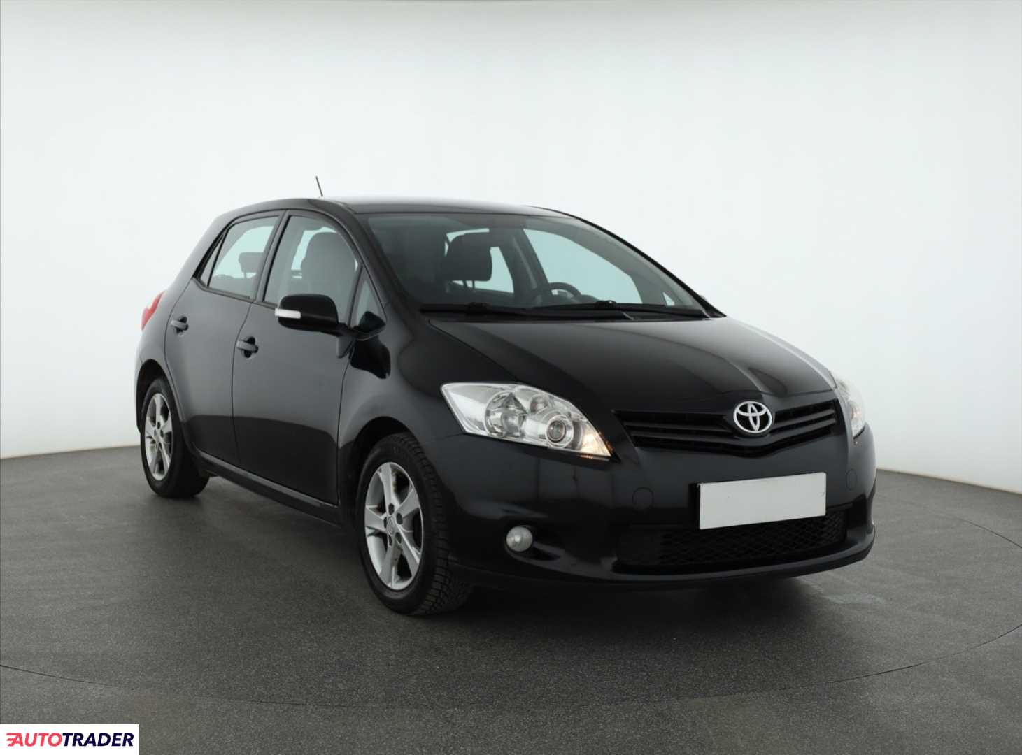 Toyota Auris 2010 1.6 130 KM