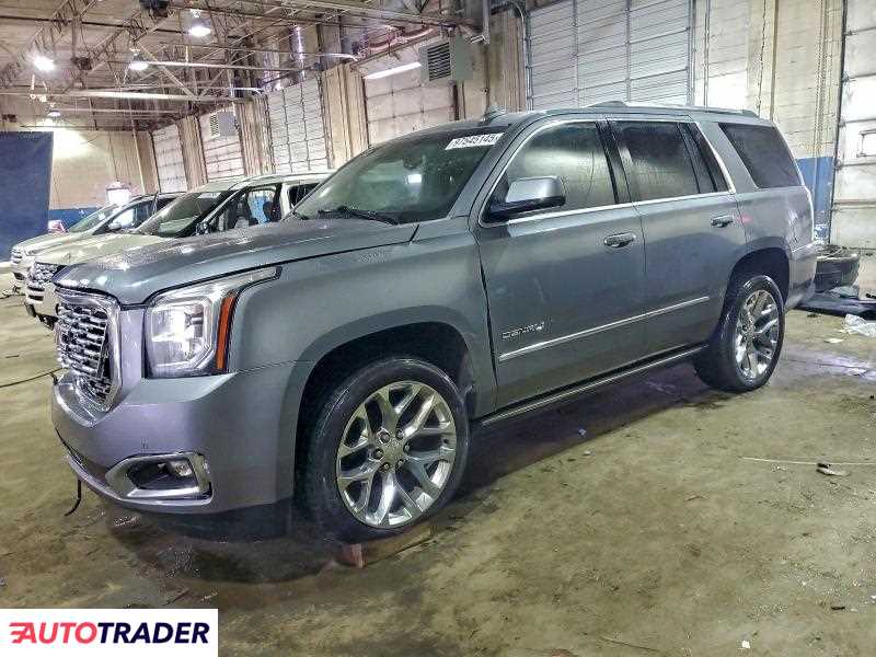 GMC Yukon 2019 6