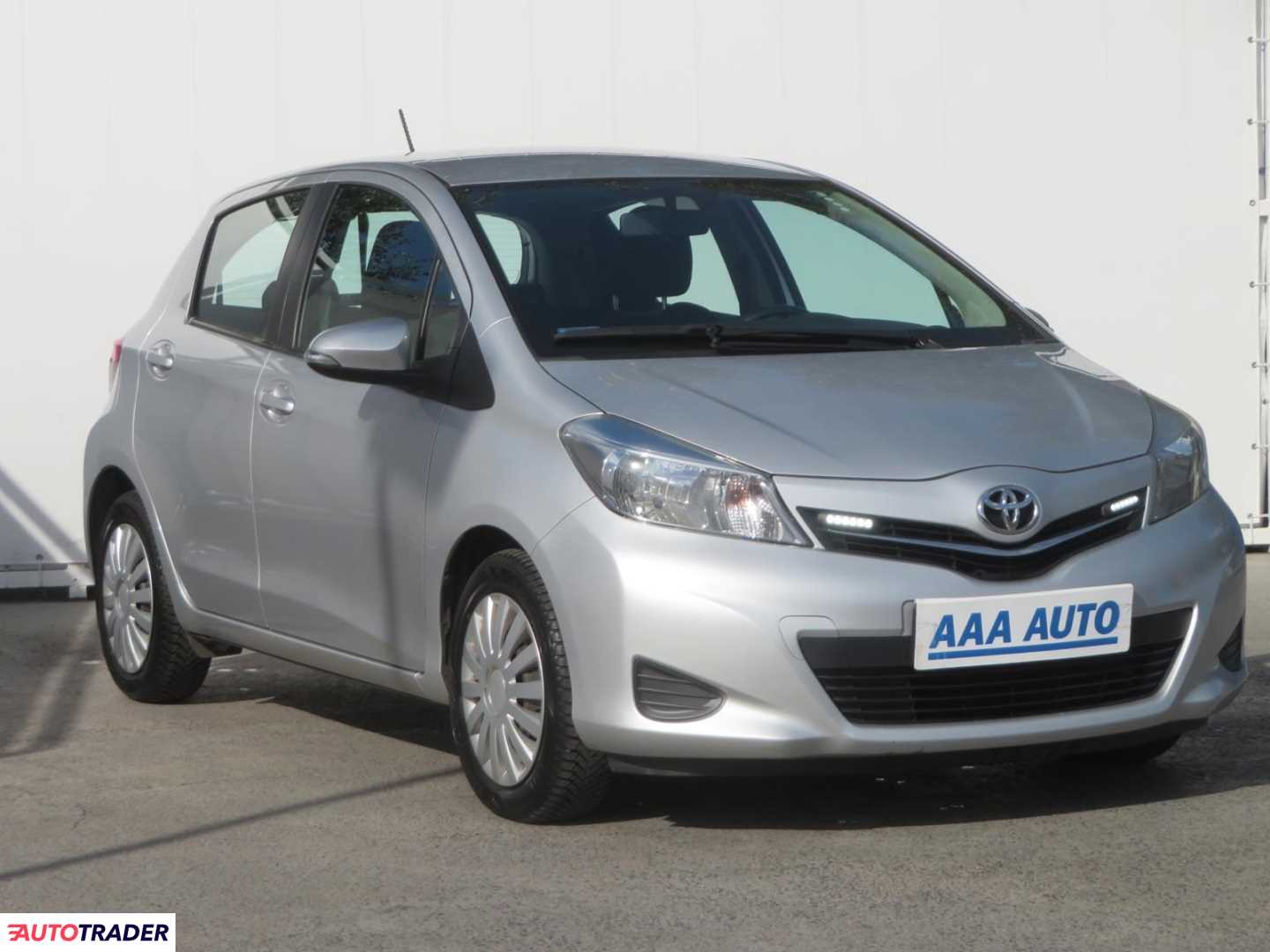 Toyota Yaris 2013 1.0 68 KM Toyota Yaris 2013 1.0 68 KM