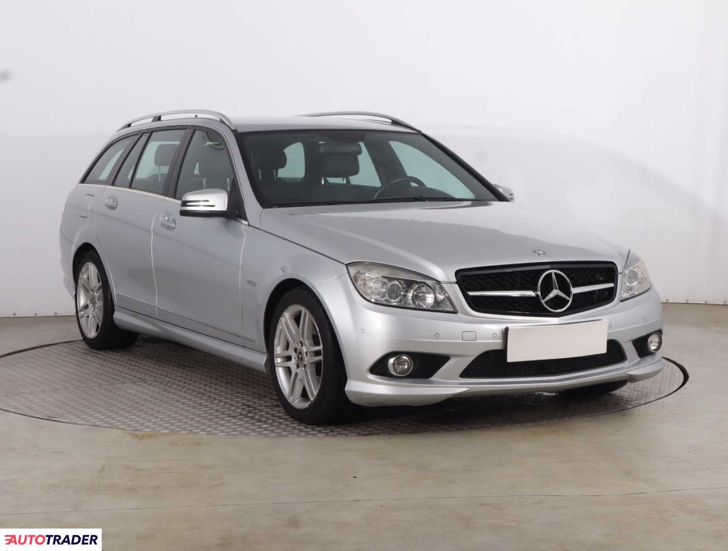Mercedes C-klasa 2011 1.8 154 KM
