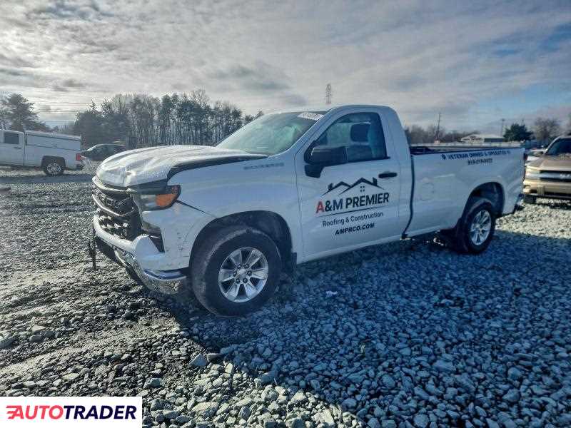 Chevrolet Silverado 2022 5