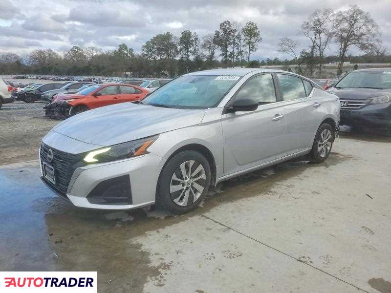 Nissan Altima 2024 2