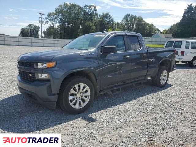 Chevrolet Silverado 2.0 benzyna 2020r. (GASTONIA)