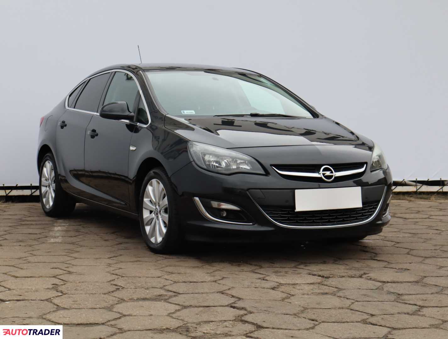 Opel Astra 2014 1.4 138 KM