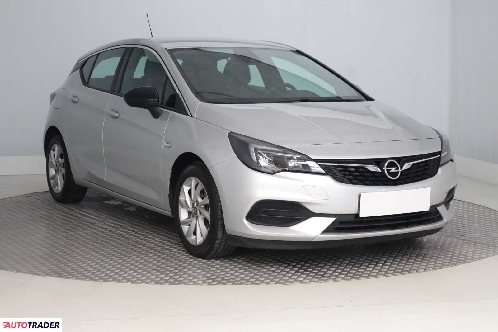 Opel Astra 2021 1.2 143 KM