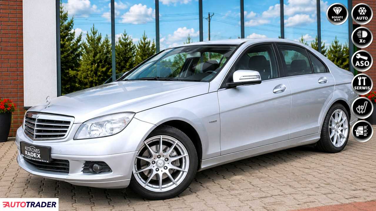 Mercedes C-klasa 2010 1.8 156 KM